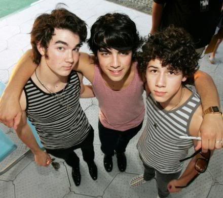 Jonas Brothers Naked Photo By Chase1123 Photobucket